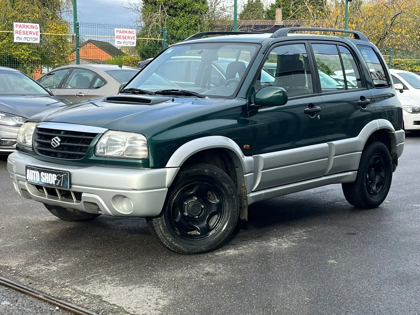 Suzuki Grand Vitara 🟩Grand Vitara 2.0 DIESEL  109 CH Grün - 2