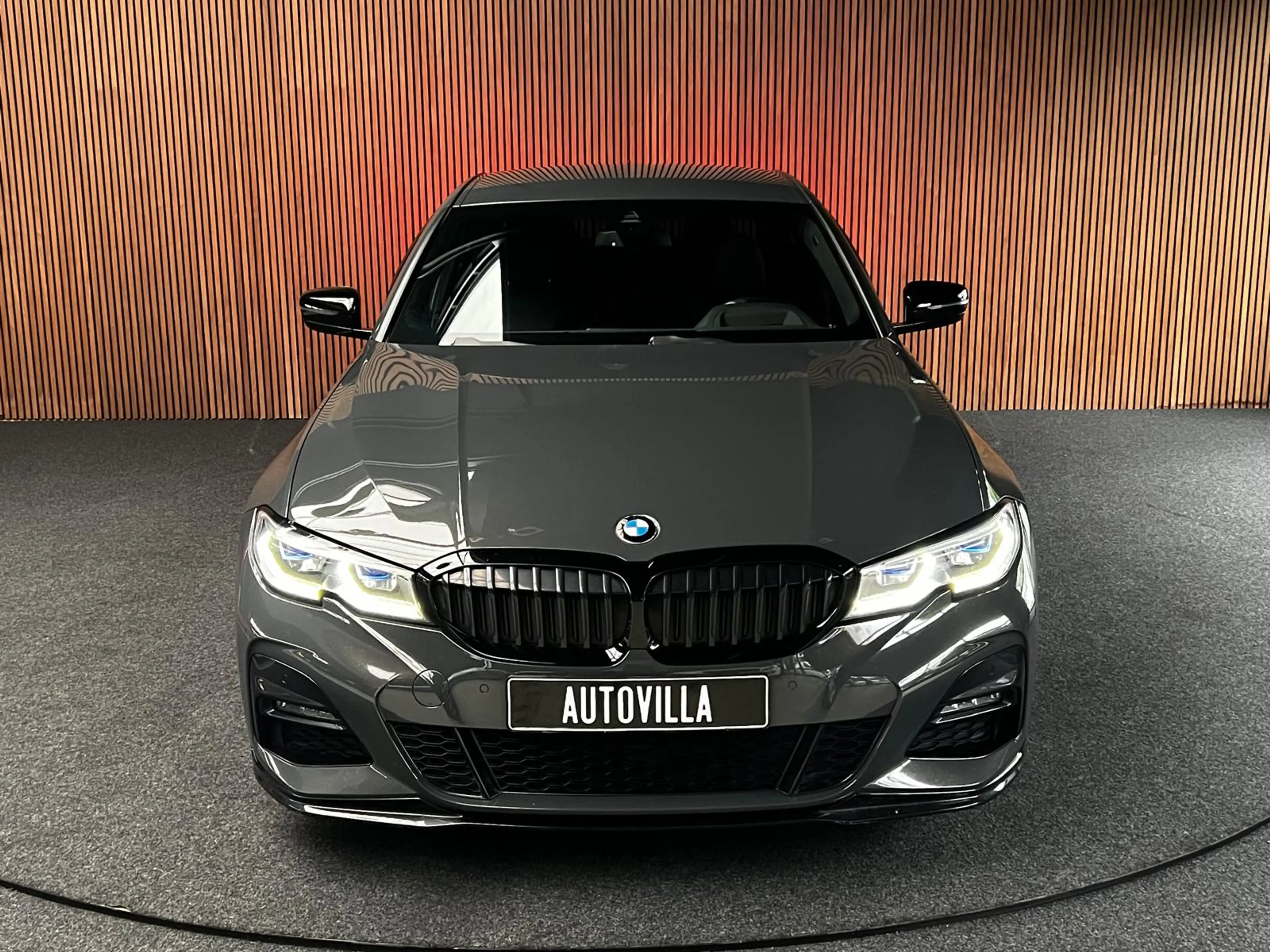 BMW 320 3-serie 320i M-sport Head Up Leer Navi PDC Virtual — photo 6