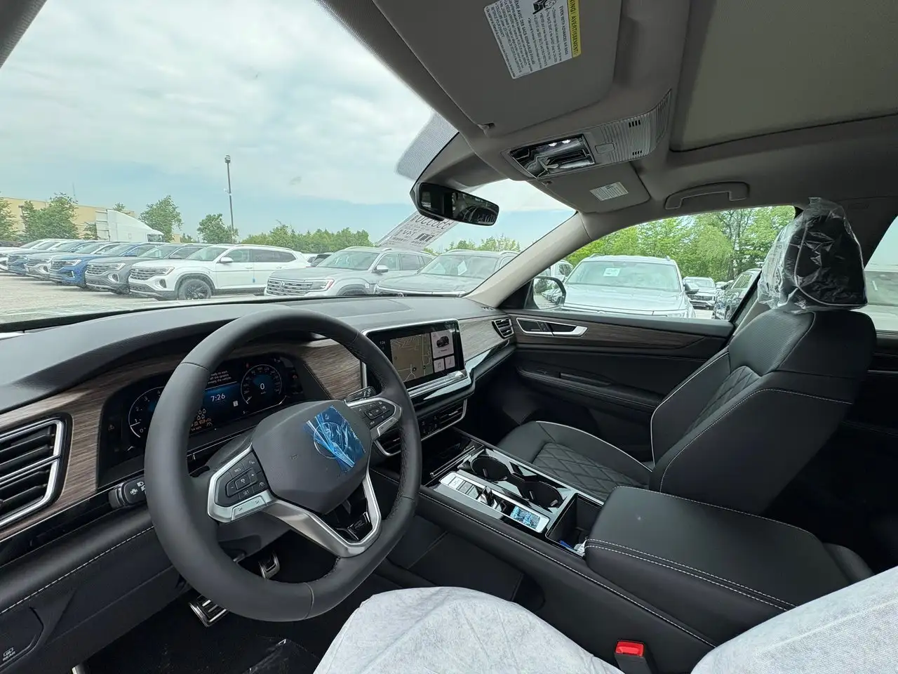 Volkswagen Atlas снимка Volkswagen Atlas
