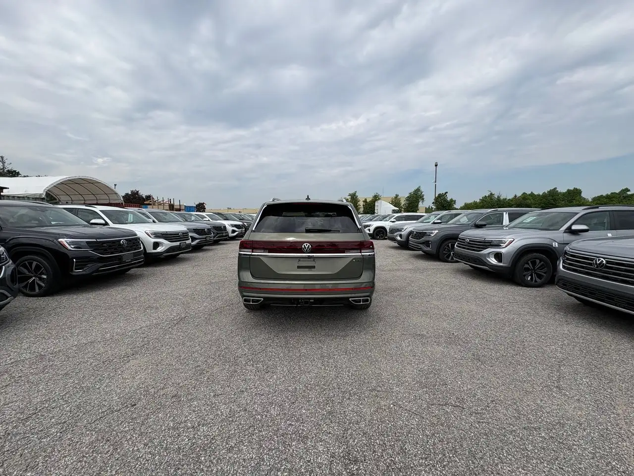 Volkswagen Atlas снимка Volkswagen Atlas