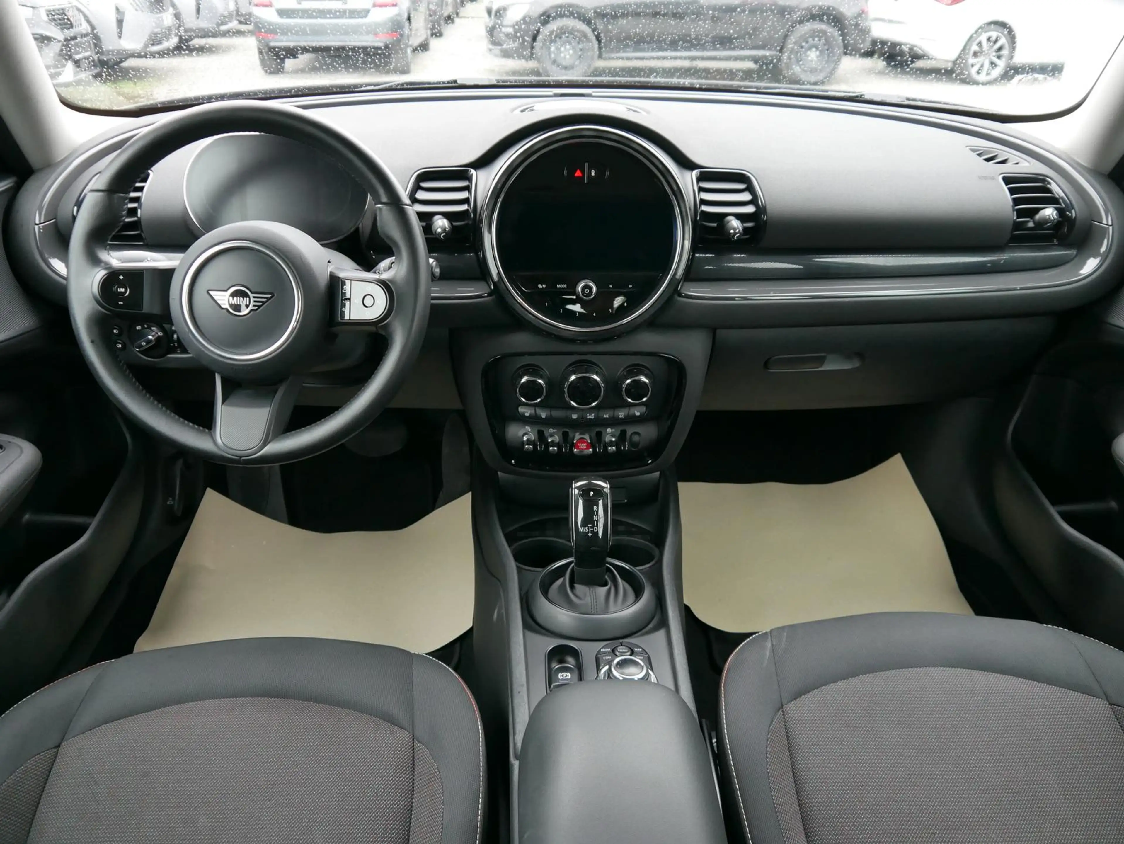 MINI One D ClubmanClubmann 1.5D DKG*NAVI*PDC*LED*SHZ*KLIMA*AL — photo 11