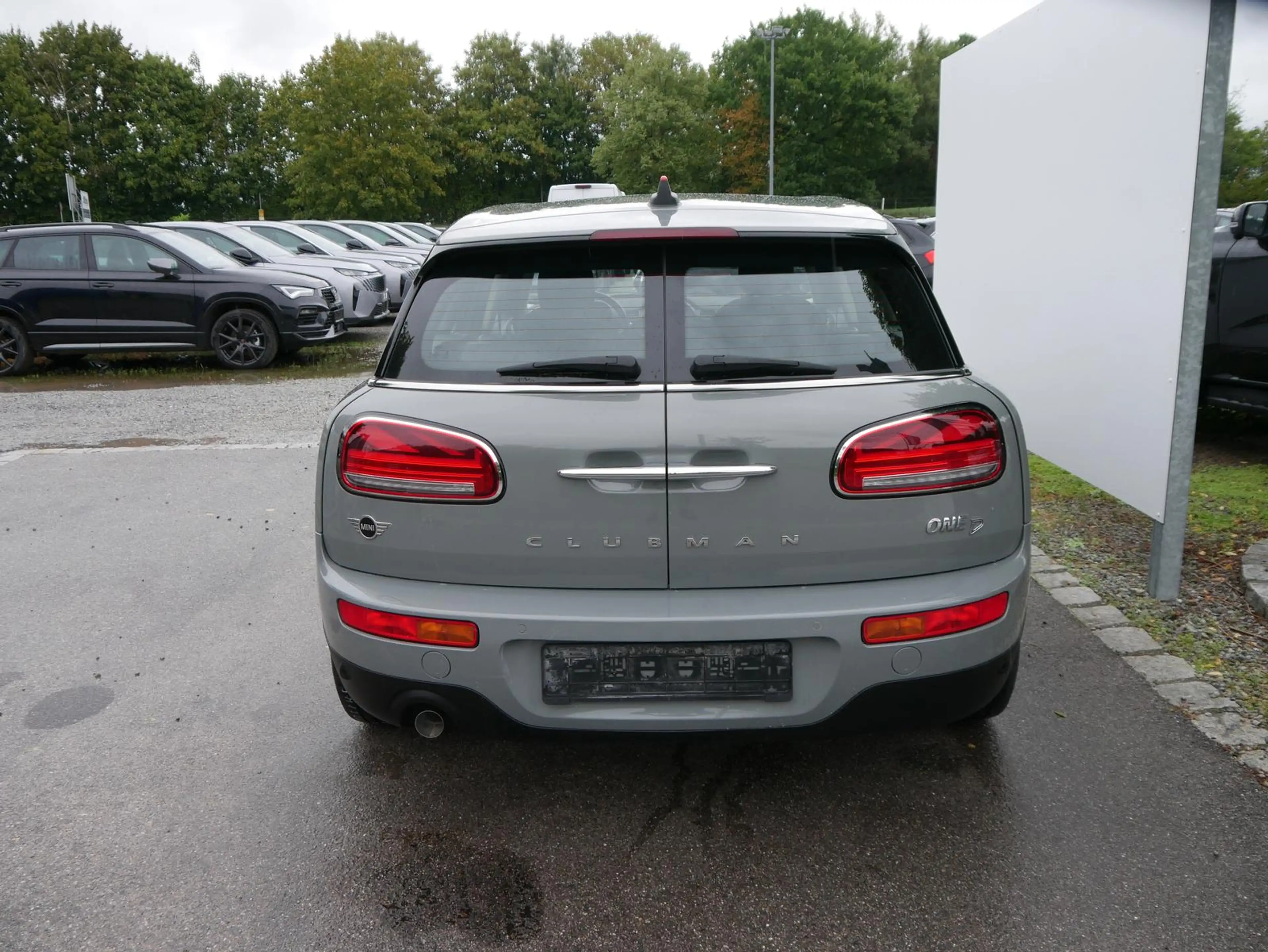 MINI One D ClubmanClubmann 1.5D DKG*NAVI*PDC*LED*SHZ*KLIMA*AL — photo 3