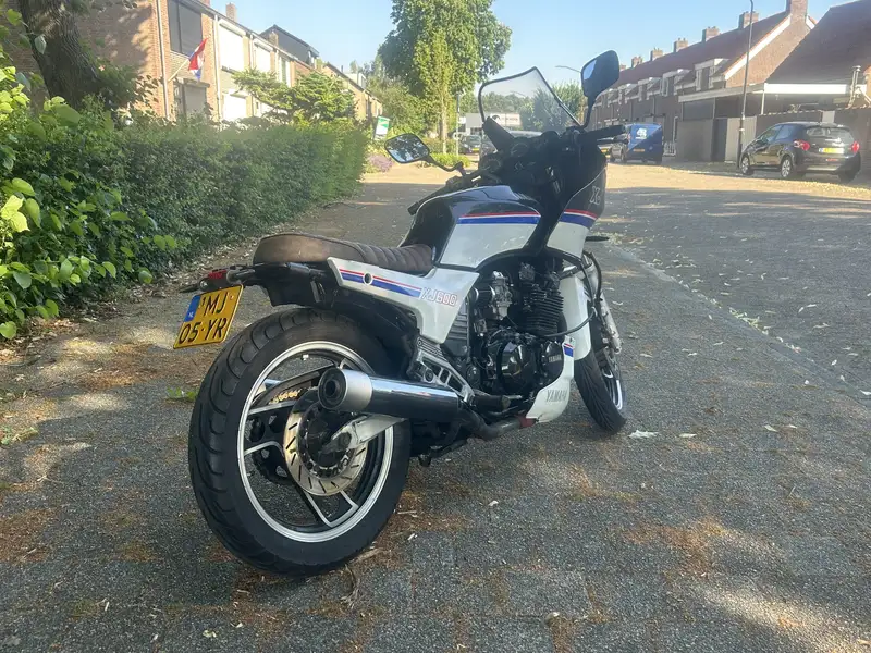 Yamaha XJ 600 - foto 4
