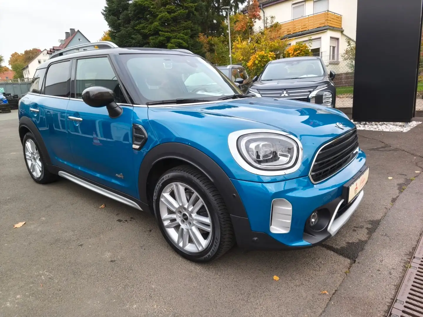 MINI Cooper Countryman Trim All4 Blau - 2