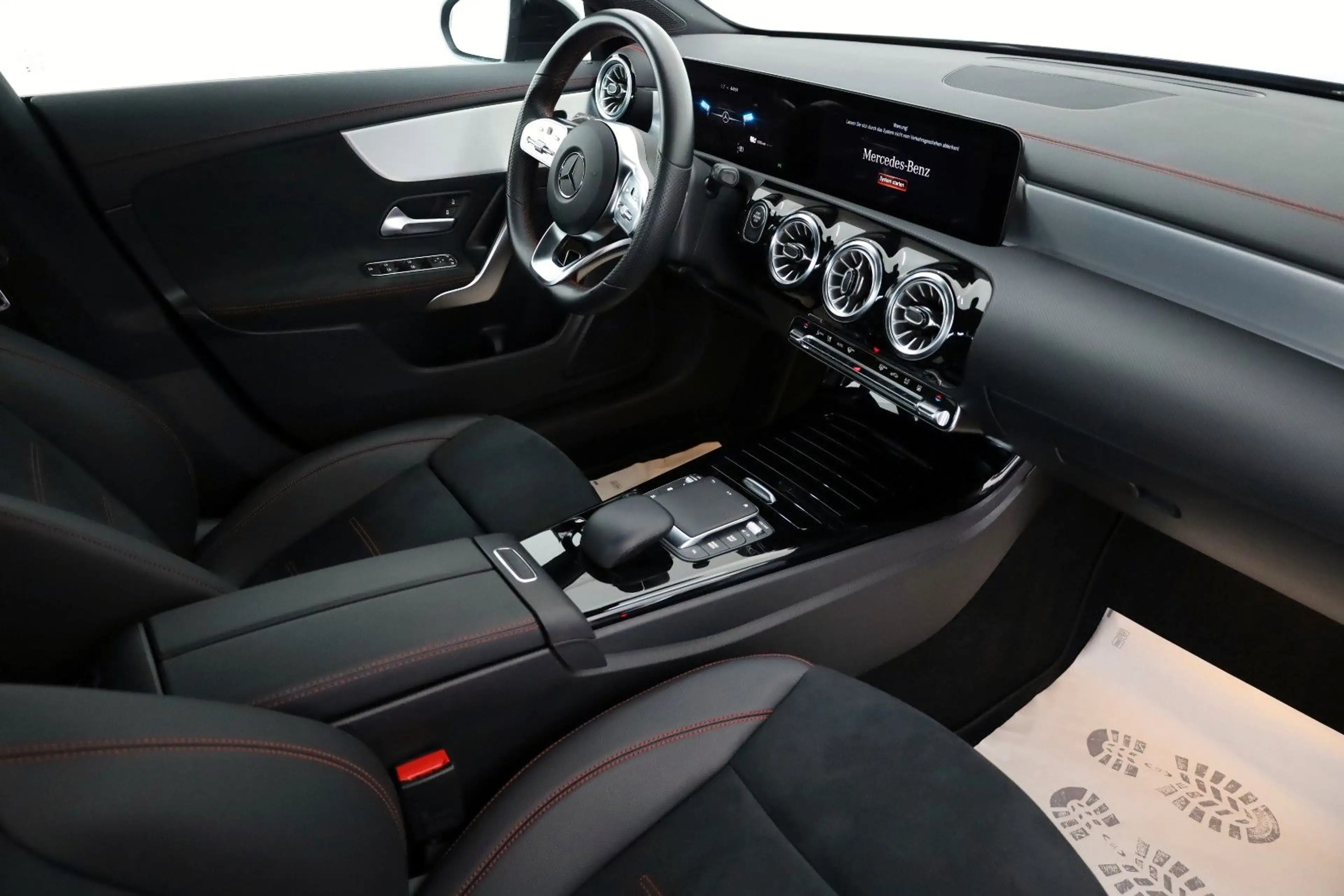 Mercedes-Benz CLA 250 e Coupe AMG line,T.Leder,Navi,LED,SH,Kam — photo 4