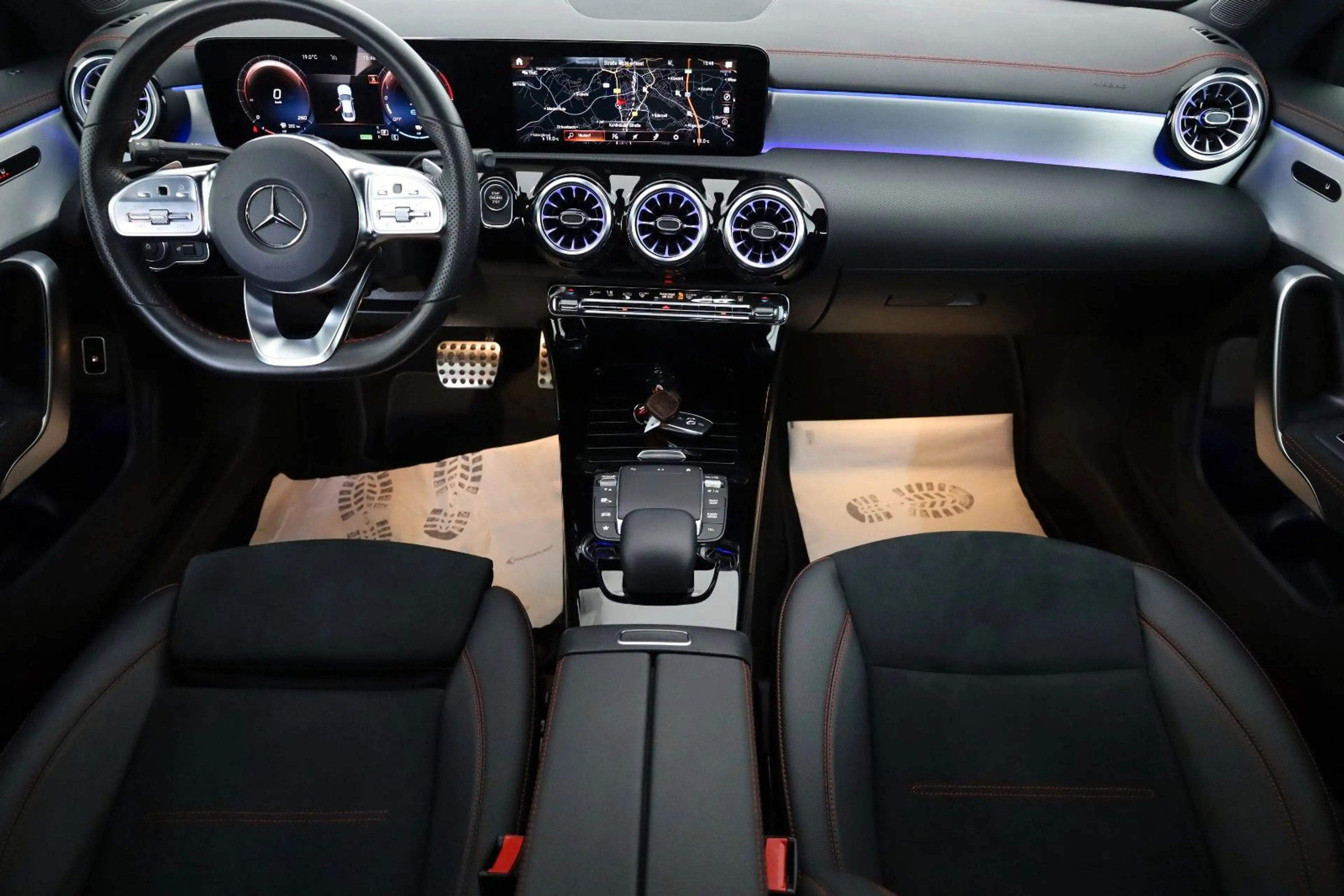 Mercedes-Benz CLA 250 e Coupe AMG line,T.Leder,Navi,LED,SH,Kam — photo 3