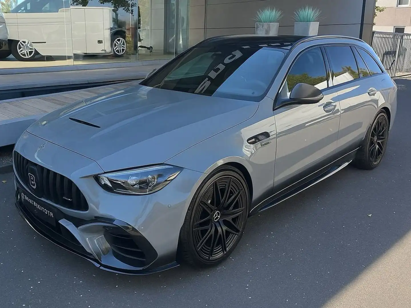 Mercedes-Benz C 63 AMG AMG C 63 S E Performance T F1 Edition Gris - 2