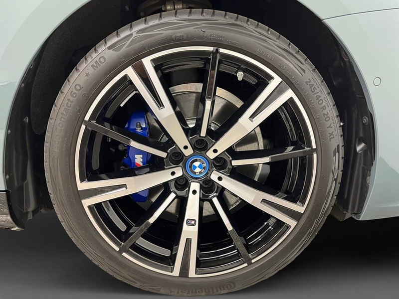 BMW 530 M Sport — photo 15