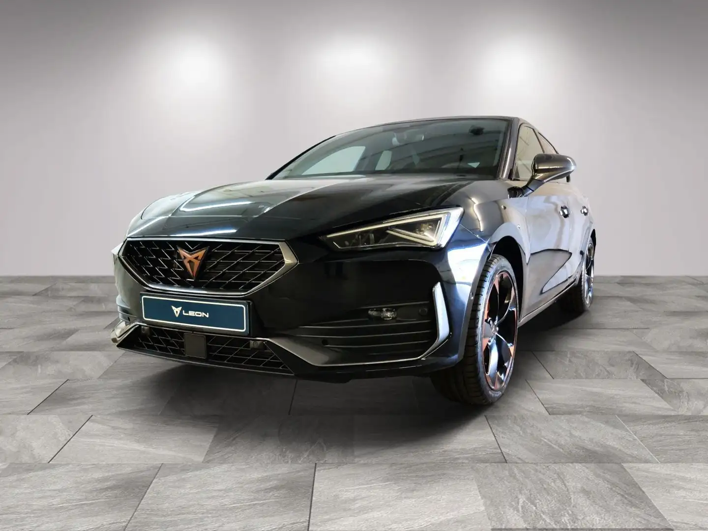 CUPRA Leon 1.5 eTSI DSG/Matrix-LED/FAP:XL/Nav/Dynamic Schwarz - 2