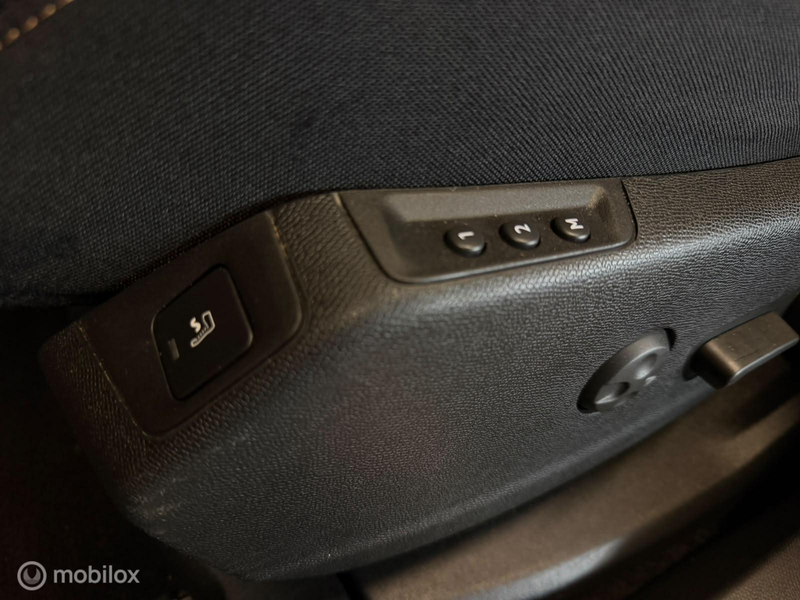 Peugeot 5008 1.6 e-THP GT-Line Keyless/360 camera/7 persoons — photo 30