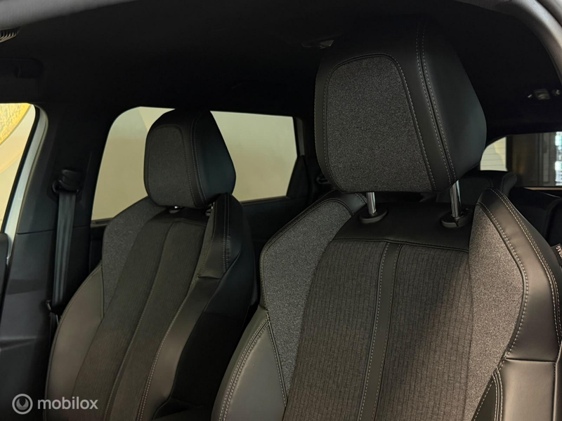 Peugeot 5008 1.6 e-THP GT-Line Keyless/360 camera/7 persoons — photo 35