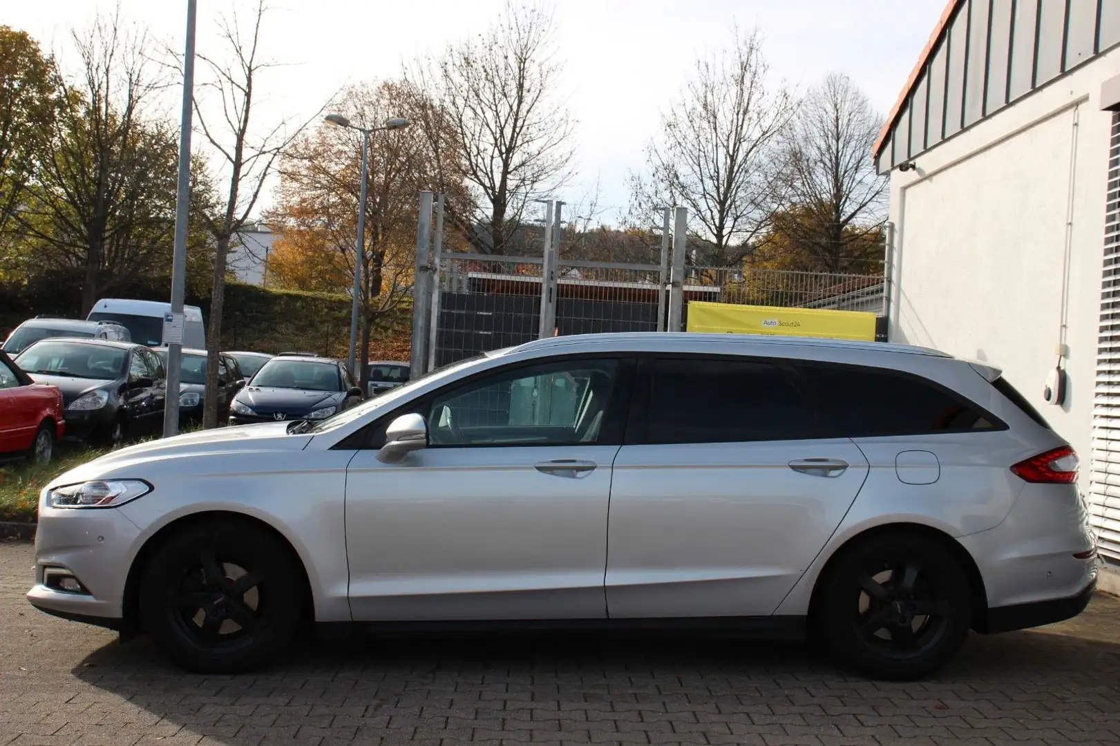 Ford Mondeo T. 2.0TDCI PowSh. # Navi # Alu # AHK #Eu6 Argent - 2