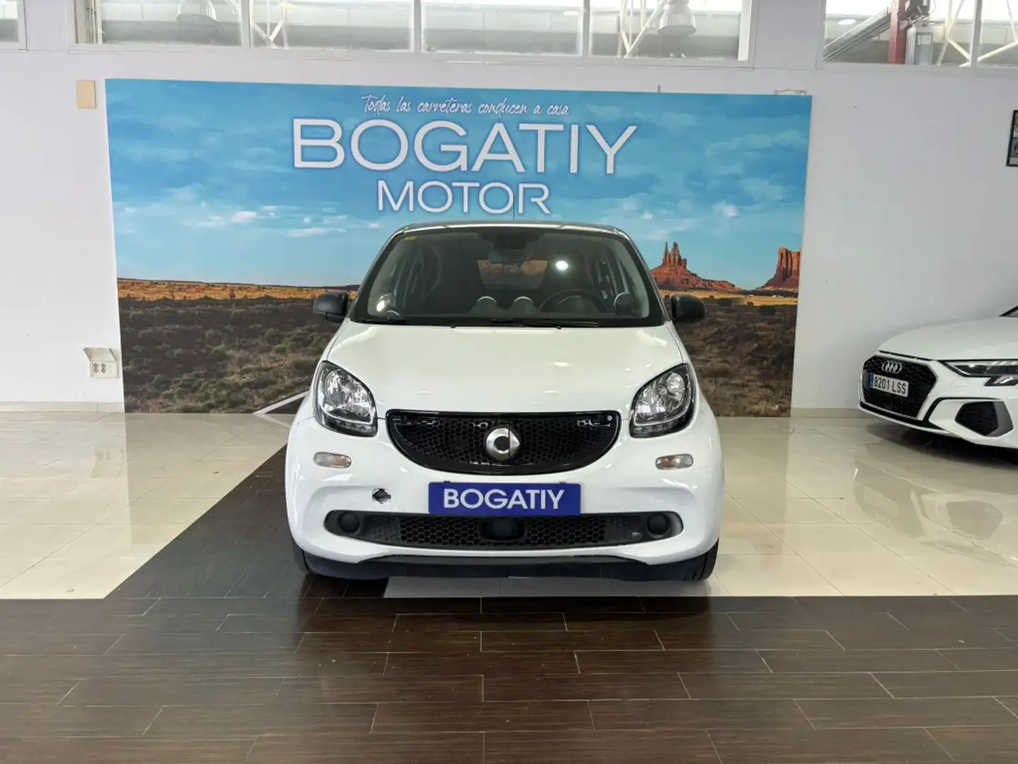 smart forFour EQ Blanc - 2