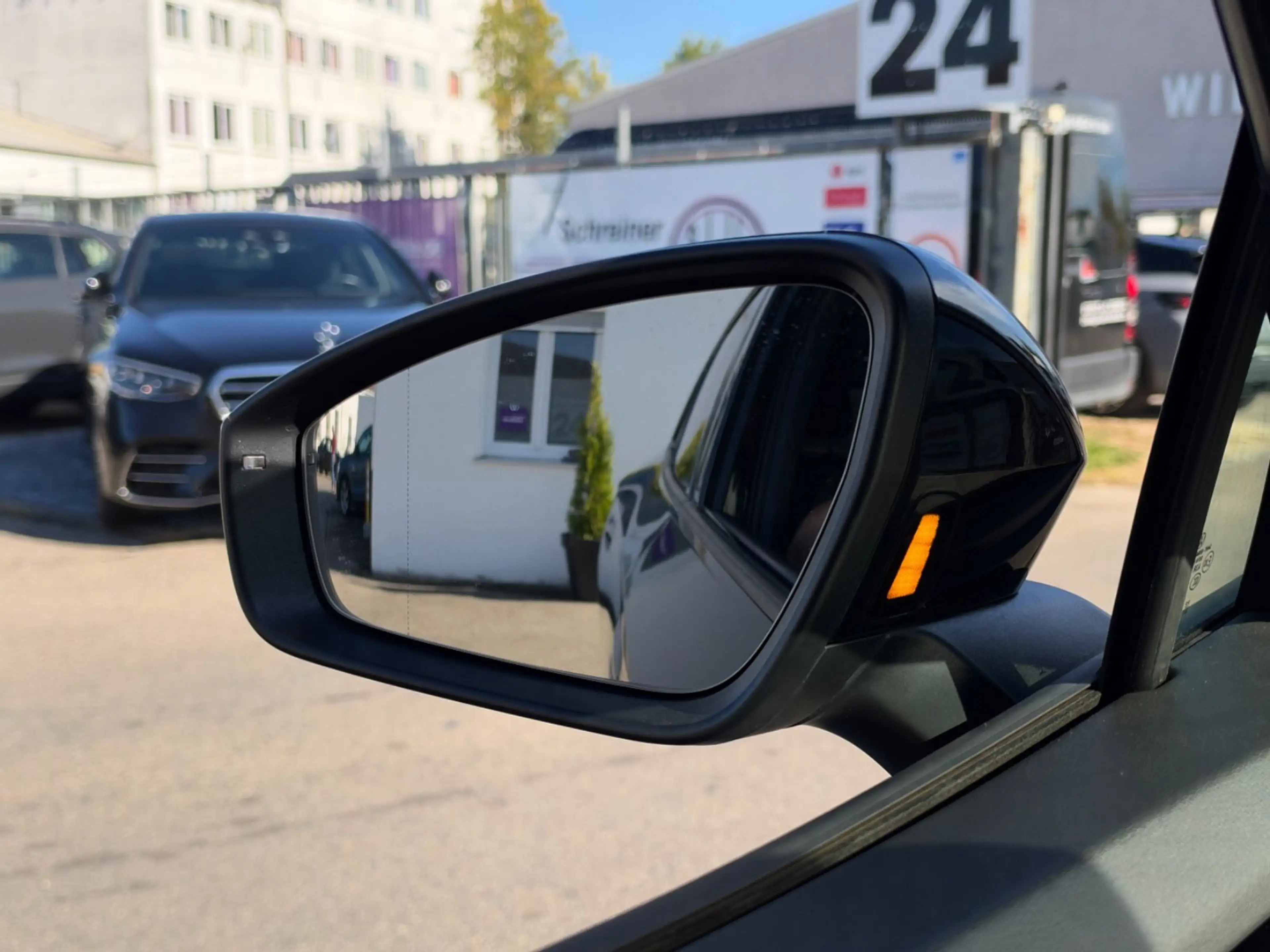 Volkswagen ID.5 Pro 82kWh*Wärmepumpe*Matrix*IQ Drive* — photo 18