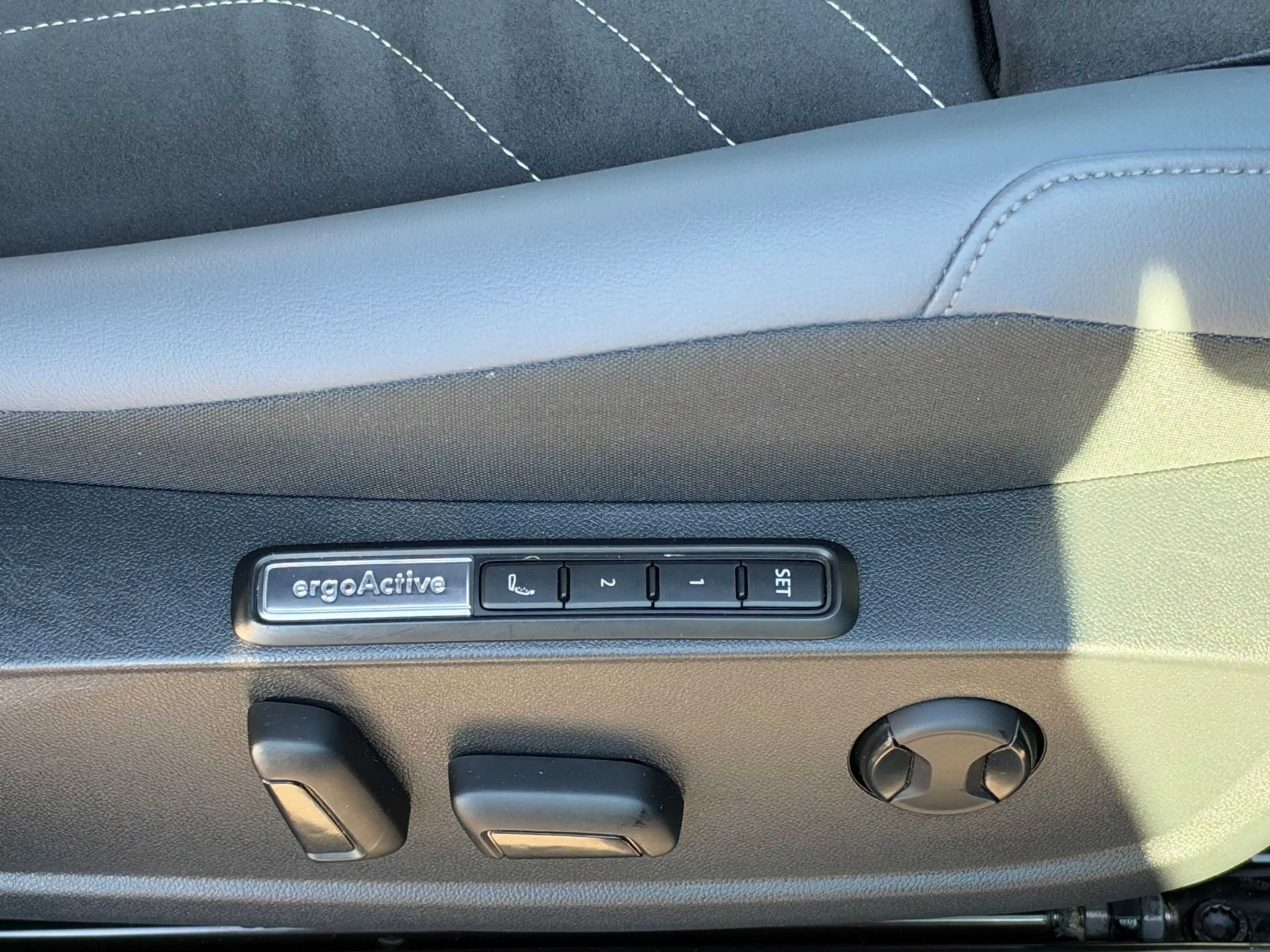 Volkswagen ID.5 Pro 82kWh*Wärmepumpe*Matrix*IQ Drive* — photo 17