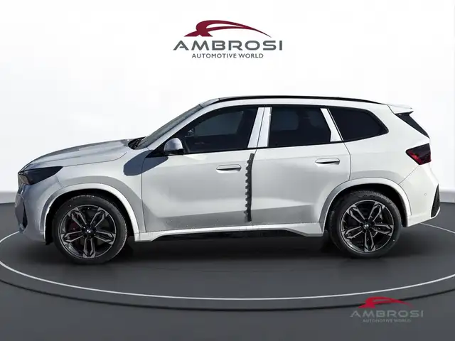 BMW X1 view 6