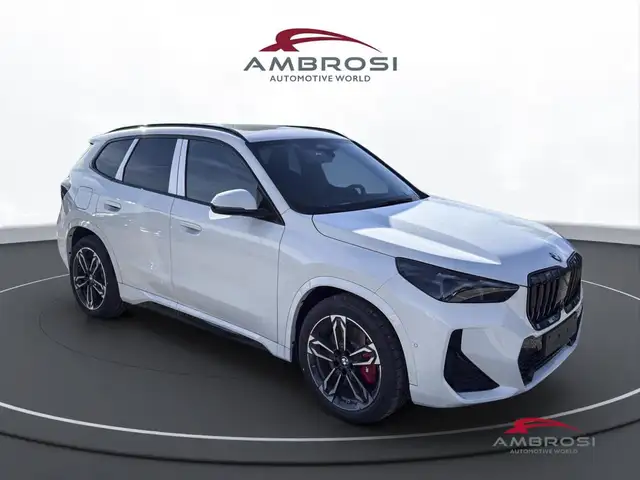 BMW X1 view 2
