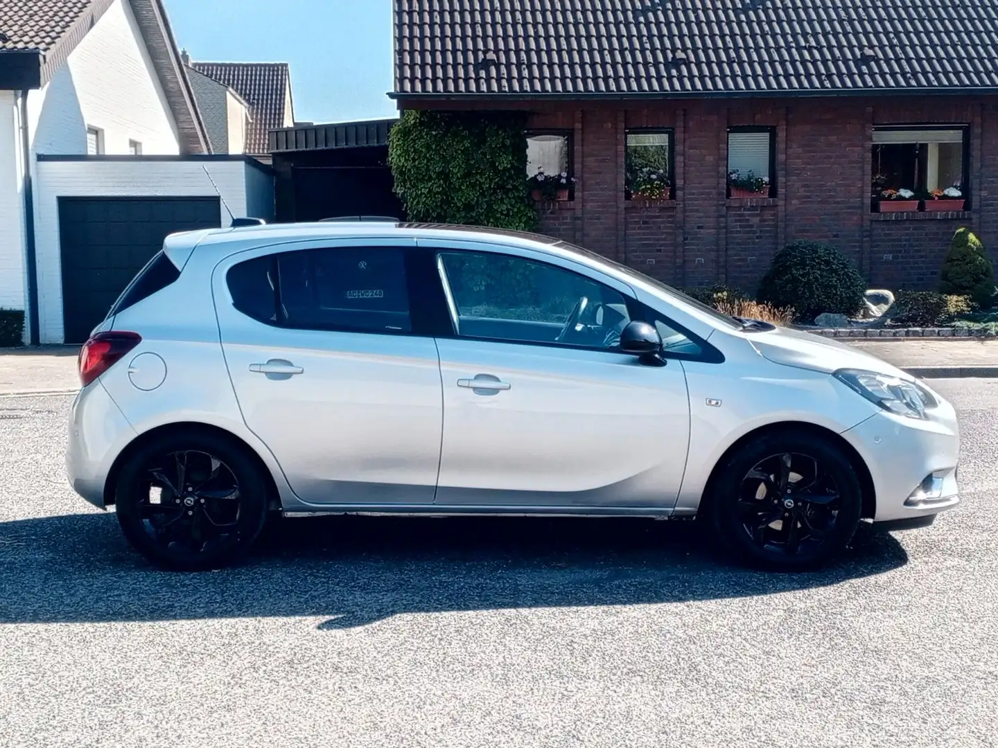 Opel Corsa E Color Edition*Wenig km*Klima*8-fach Silber - 2