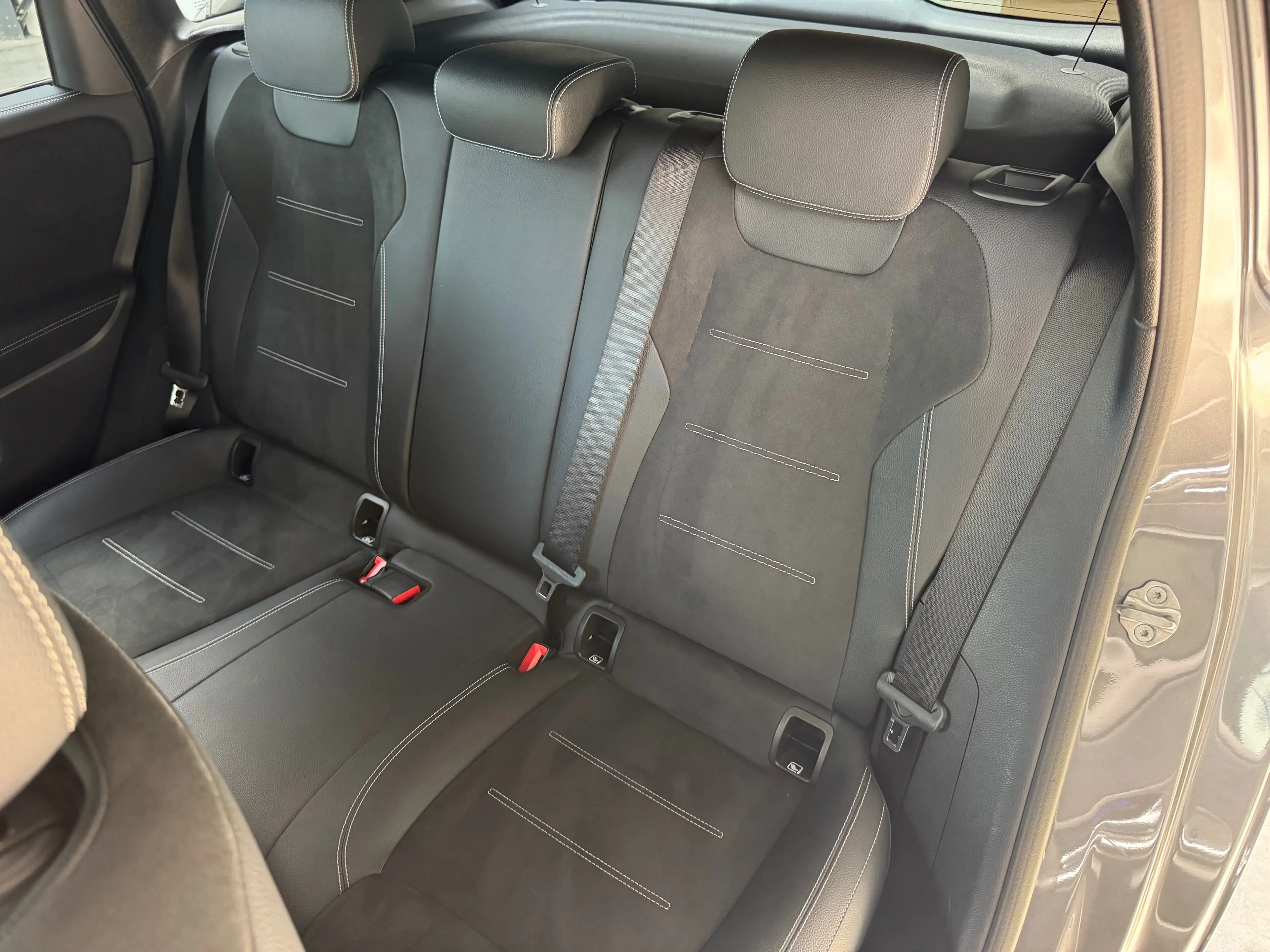 Mercedes-Benz B 220 d AMG-Line Night Package, 04/2021, 59.000kms — photo 10