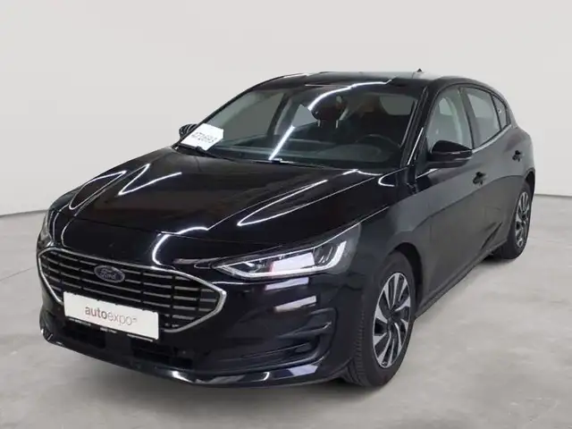 Ford Focus view 2