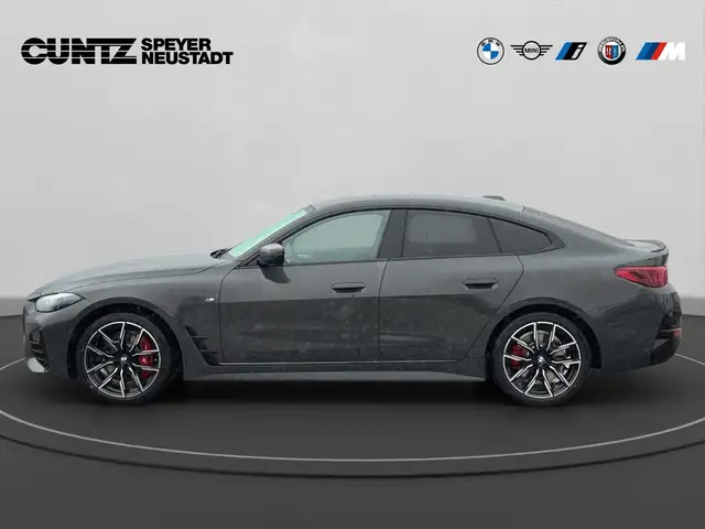 BMW 4 Series view 8
