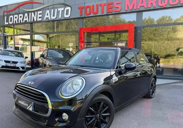 MINI Cooper D HATCH F55 Cooper D 116 ch Edition Shoreditch