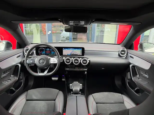 Mercedes-Benz CLA view 24