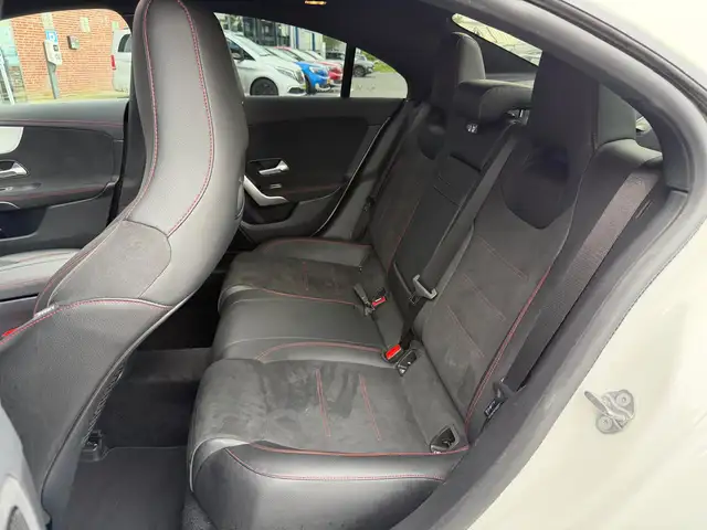 Mercedes-Benz CLA view 15