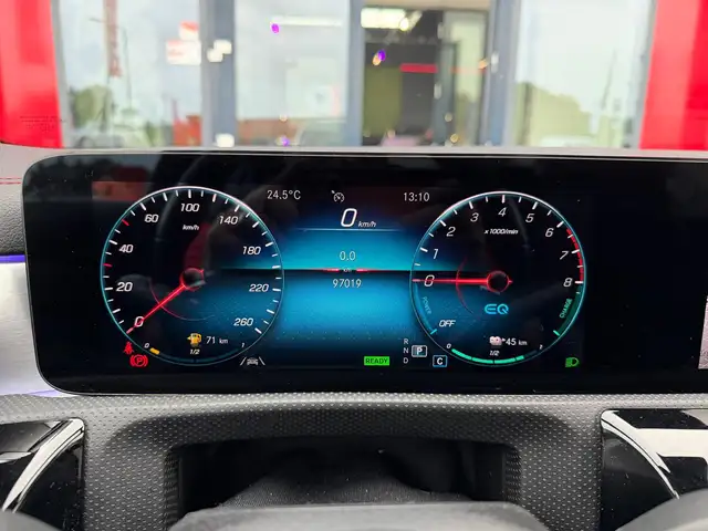 Mercedes-Benz CLA view 16