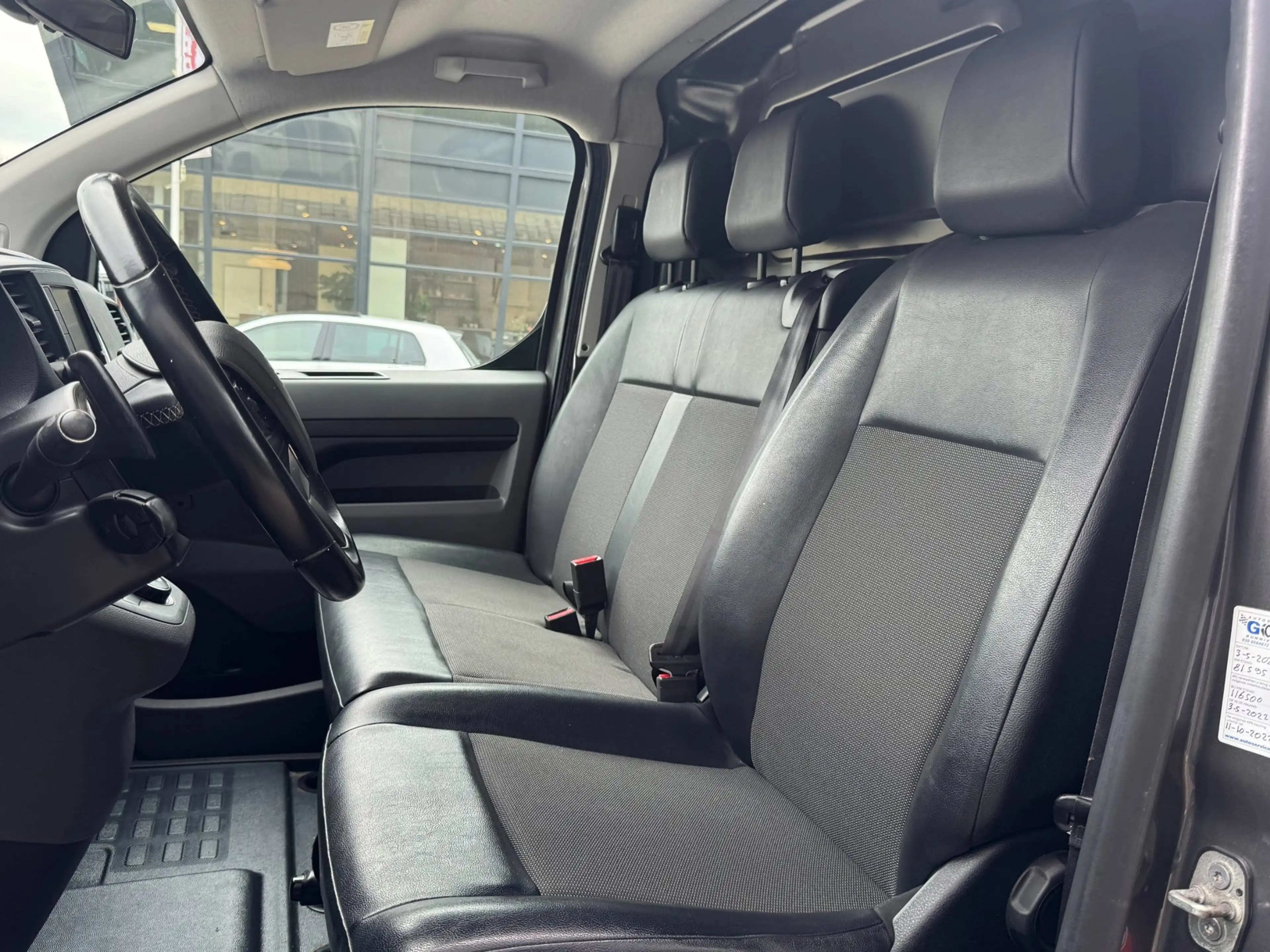 Peugeot Expert 227S 2.0 BlueHDI 180 Premium Pack Marge Auto · NL — photo 15