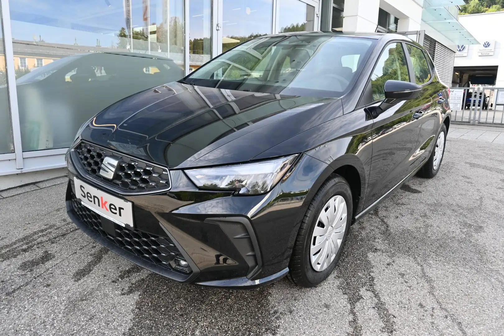 SEAT Ibiza Reference Edition 1.0 80PS Schwarz - 2