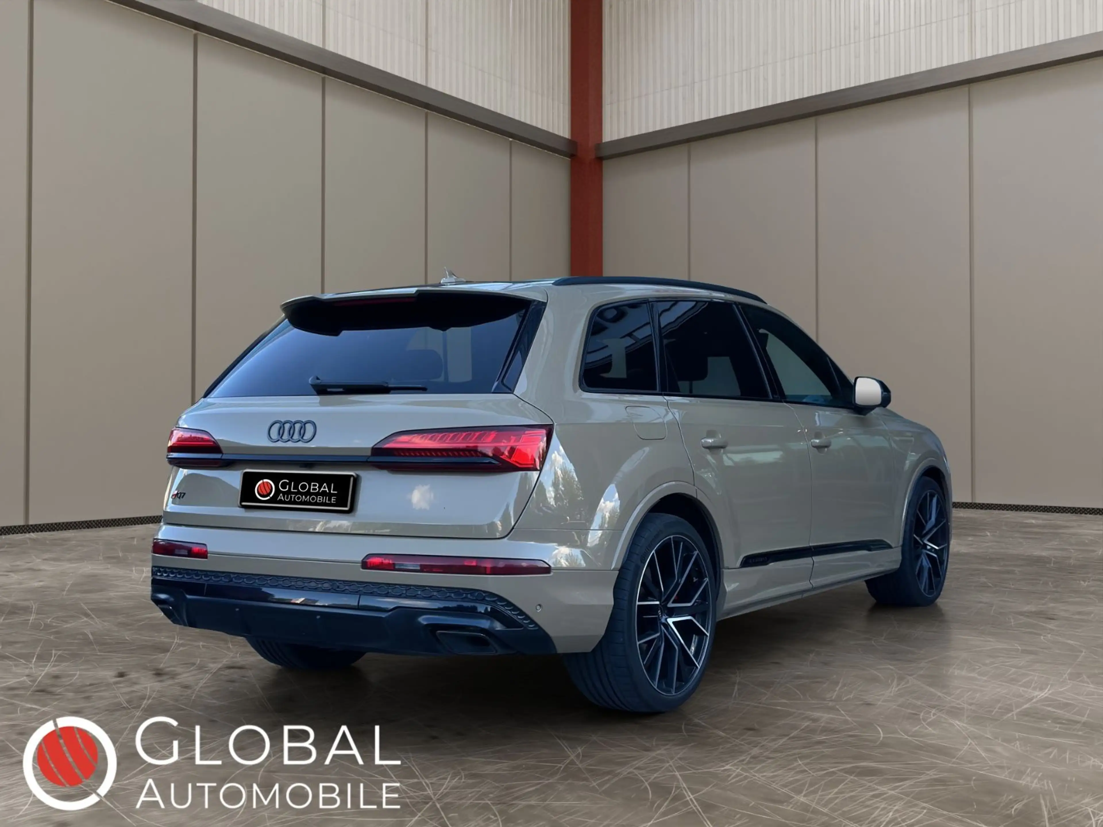 Audi Q7 60 TFSIe Quattro S line°LUFT°LASER°B&O°360° — photo 2
