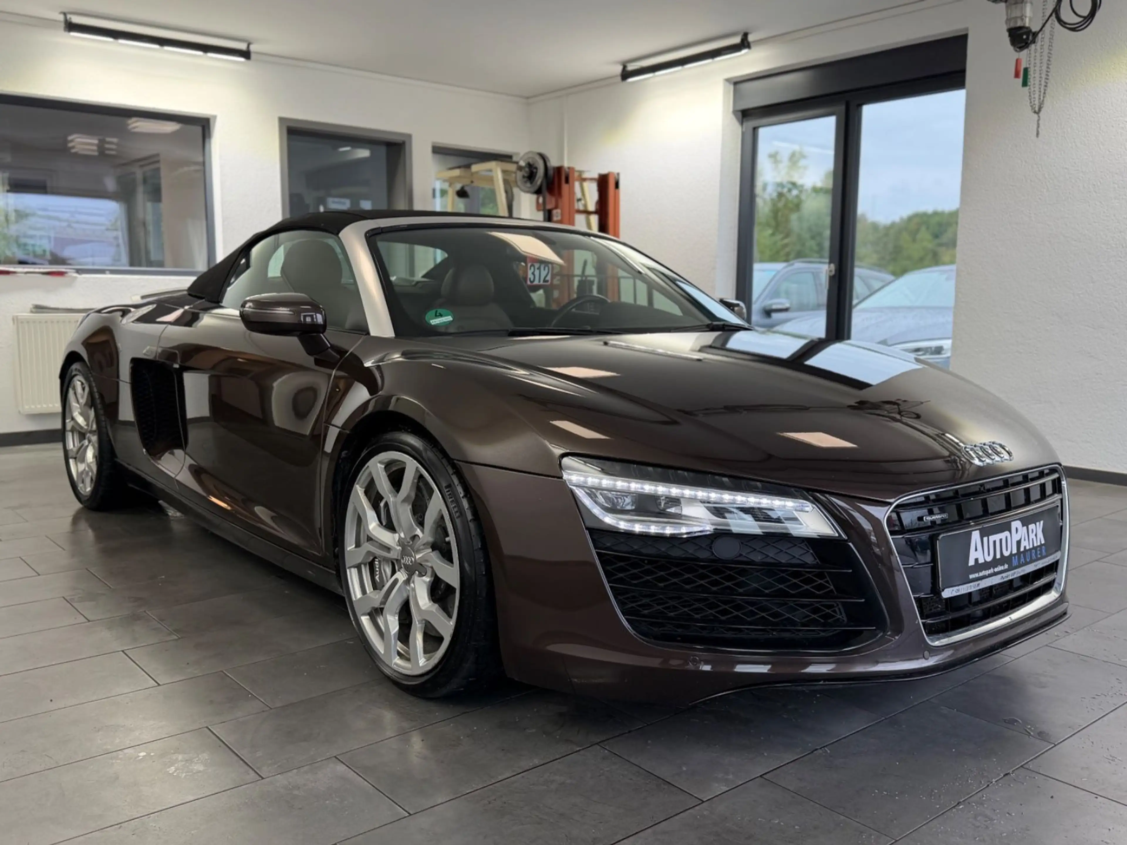 Audi R8 Spyder 4.2 FSI | Schalter | Keramik | Navi — photo 8