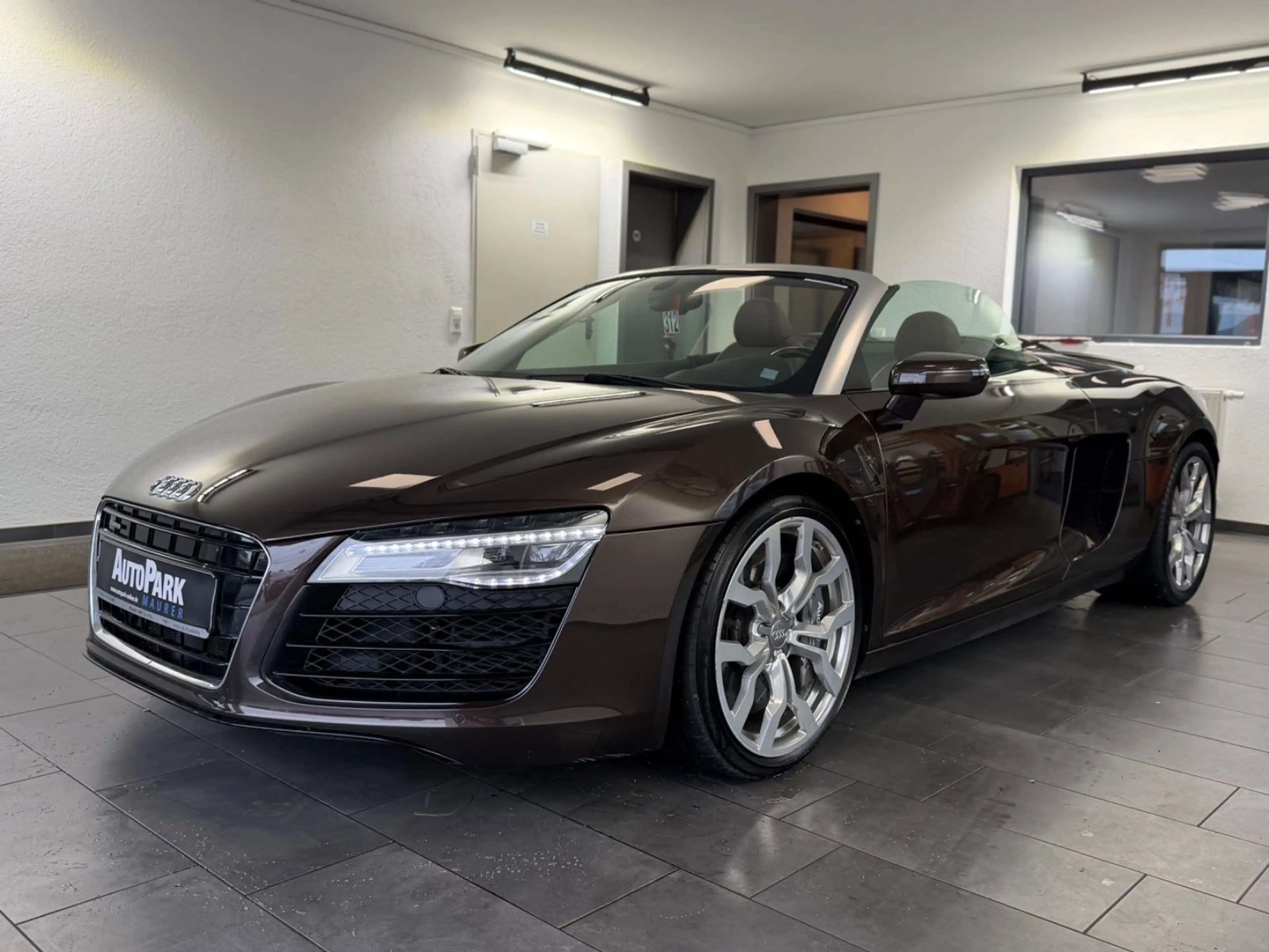 Audi R8 Spyder 4.2 FSI | Schalter | Keramik | Navi