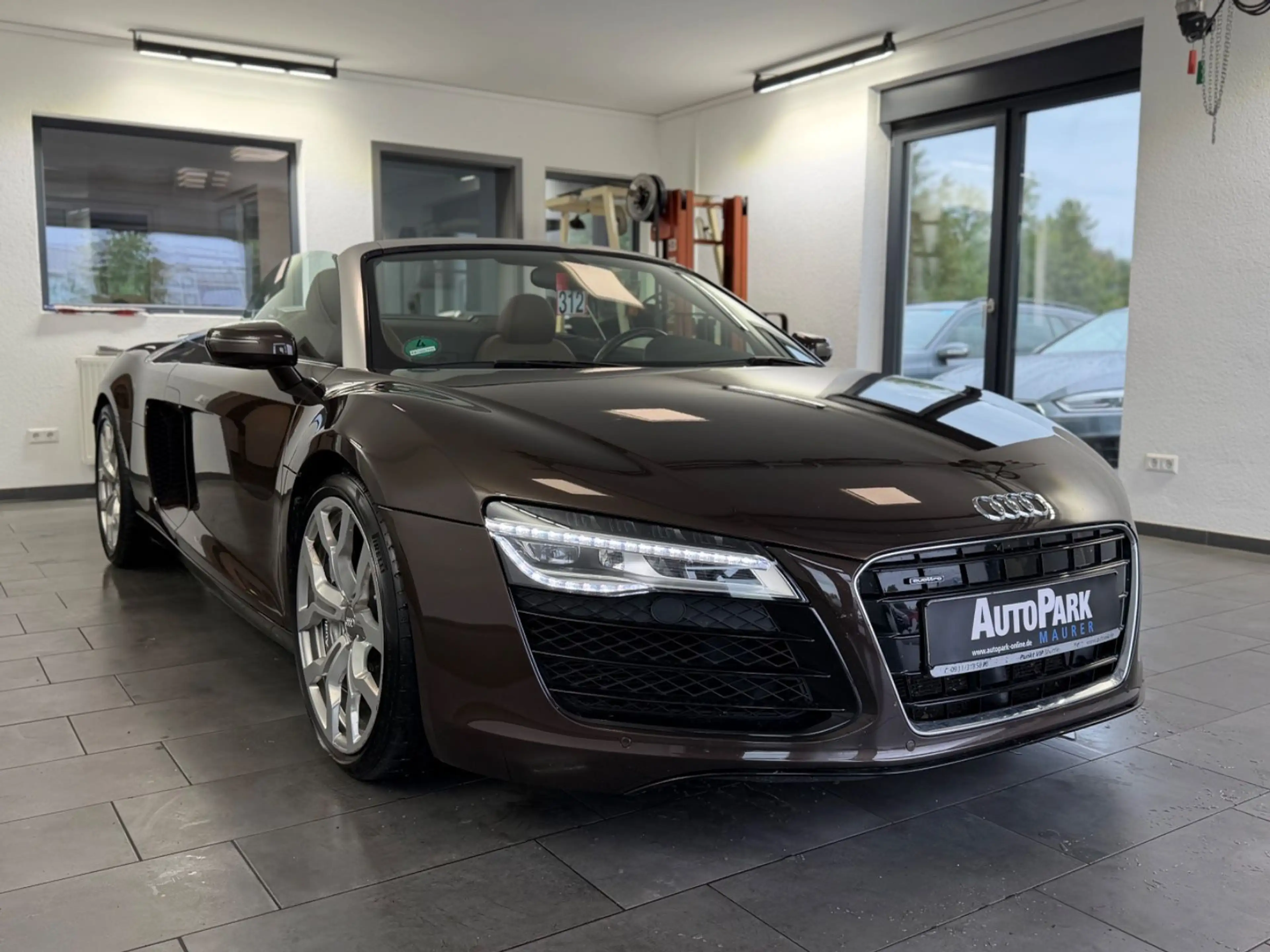 Audi R8 Spyder 4.2 FSI | Schalter | Keramik | Navi — photo 5
