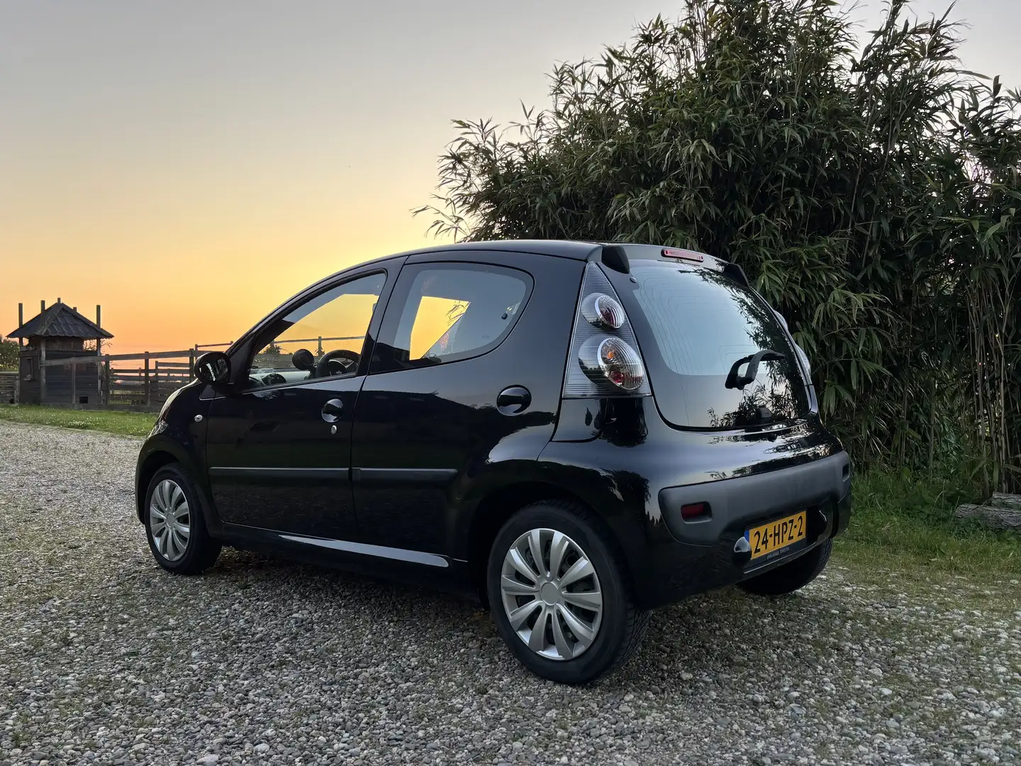 Citroen C1 Citroen C1 1.0-12V Ambiance Zwart - 2