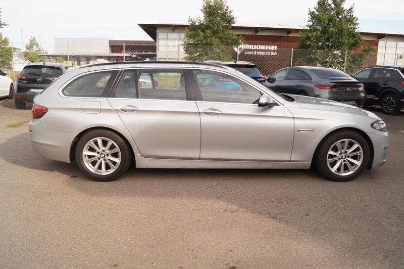 BMW 520 5 Touring 520 d xDrive AHK LEDER — photo 4