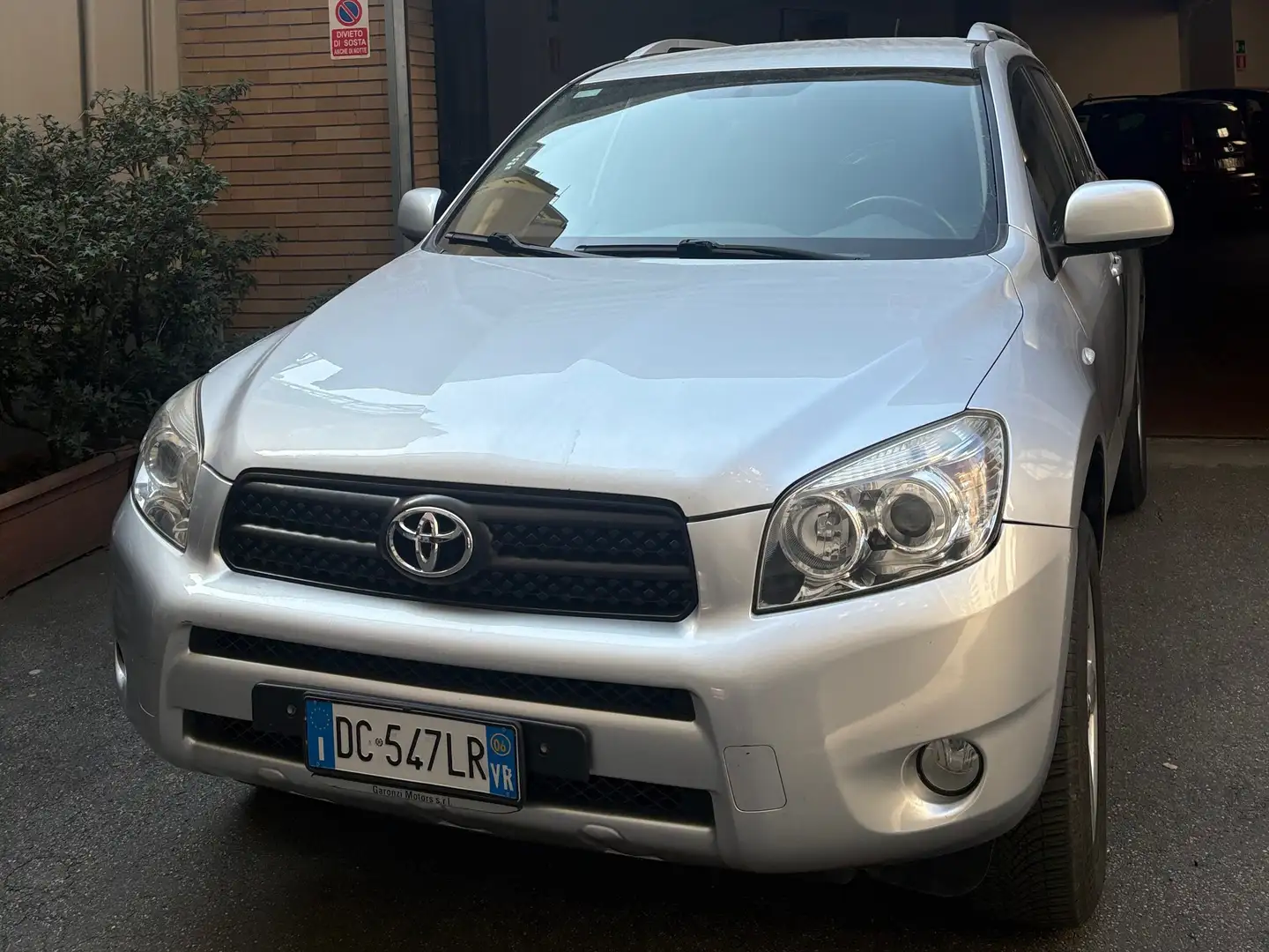 Toyota RAV 4 2.0 benzina 4 x 4 Plateado - 1