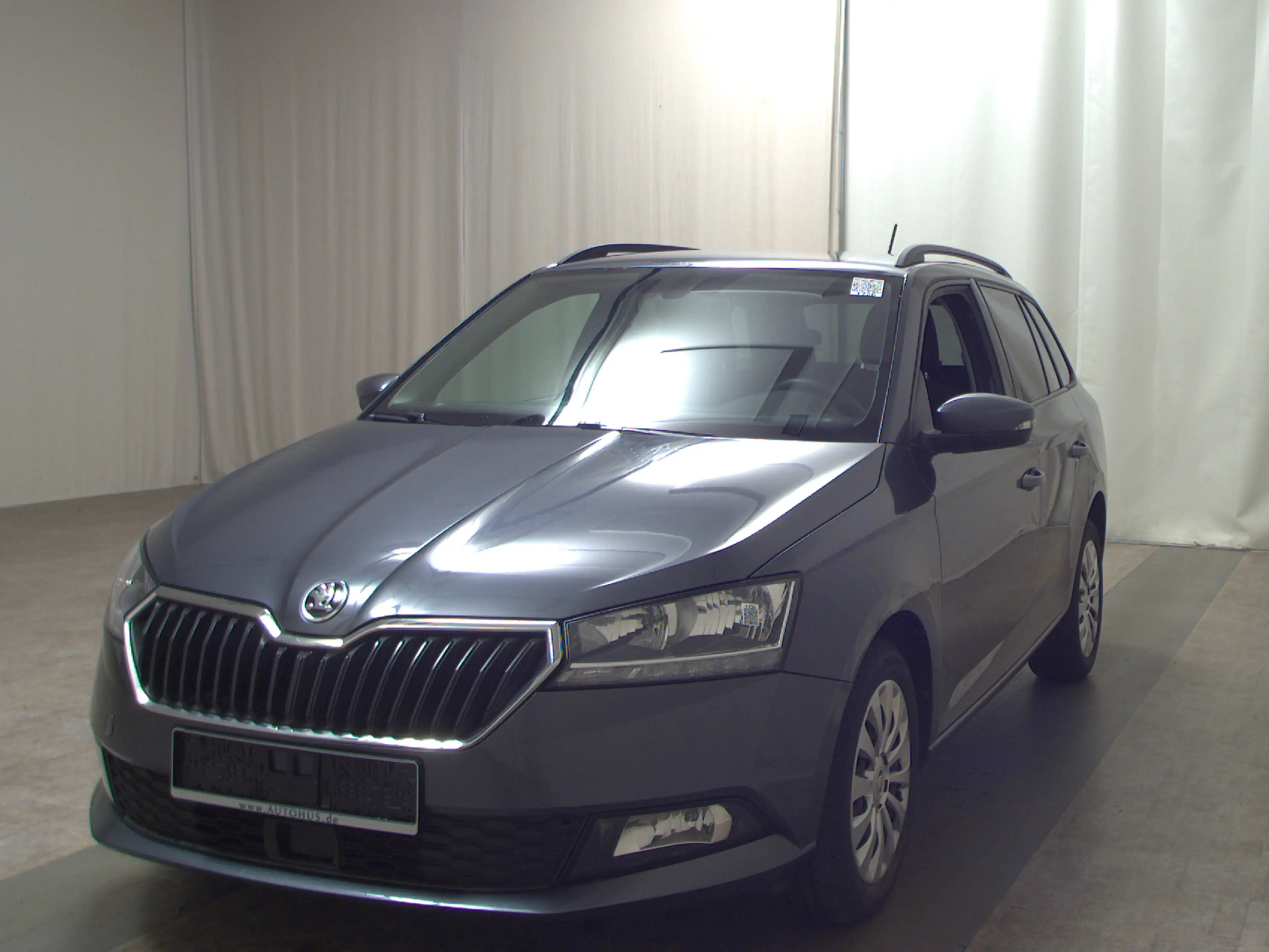 Skoda Fabia 1.0 RFK Shz ACC Klima KLIMAAUT RADIO MFL PDC DAB KAMERA — photo 2