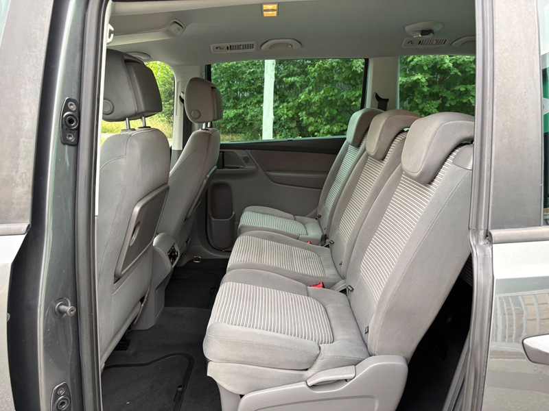 SEAT Alhambra 4Kids*NAVI*BI-Xenon*PDC*Kamara*7Sitze* — photo 14