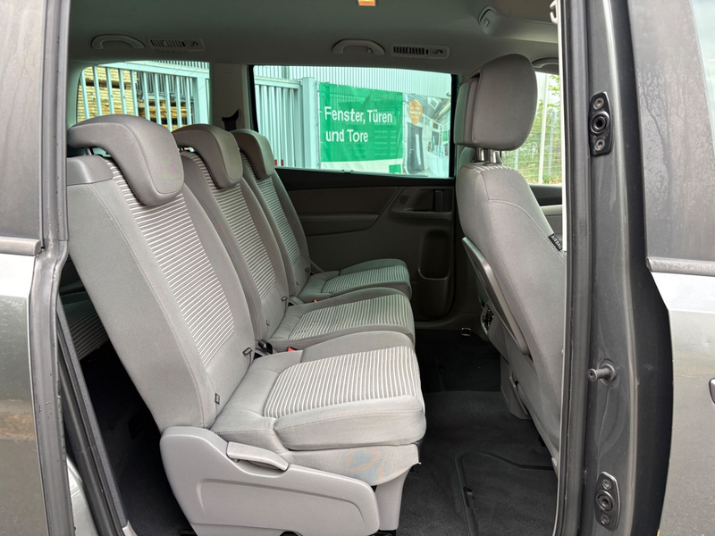 SEAT Alhambra 4Kids*NAVI*BI-Xenon*PDC*Kamara*7Sitze* — photo 15