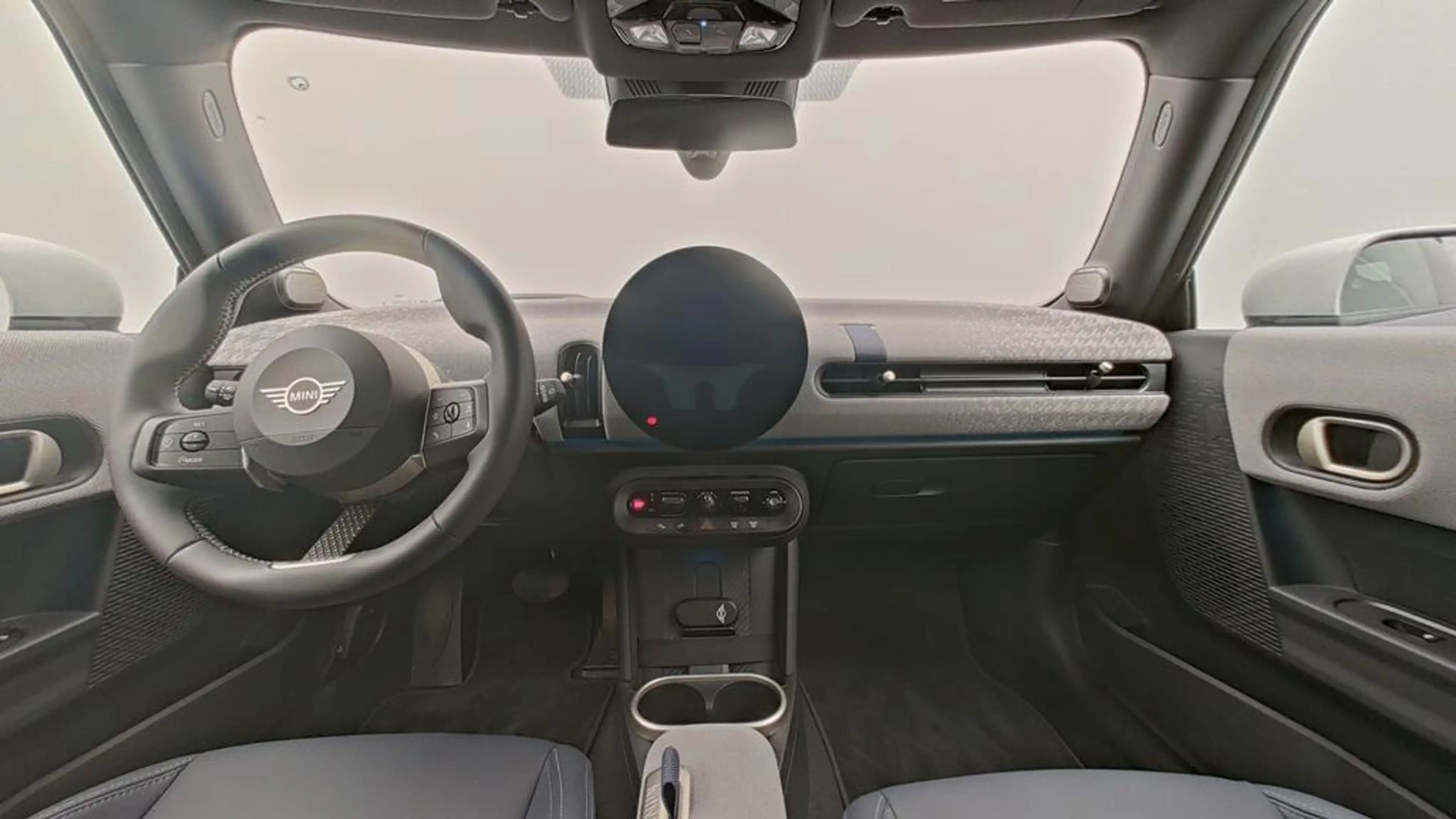 MINI Cooper S Favoured Trim — photo 13