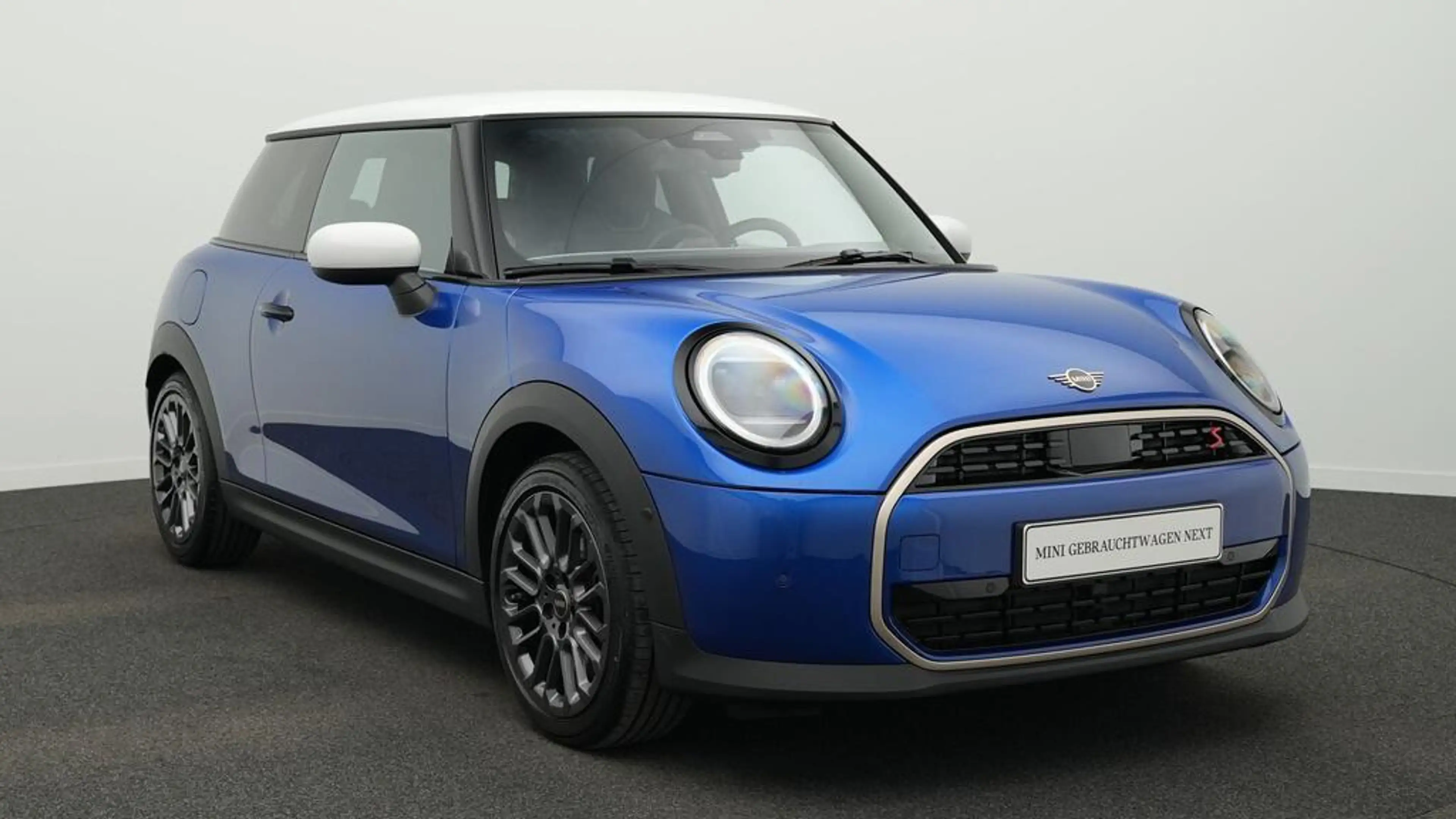 MINI Cooper S Favoured Trim — photo 14