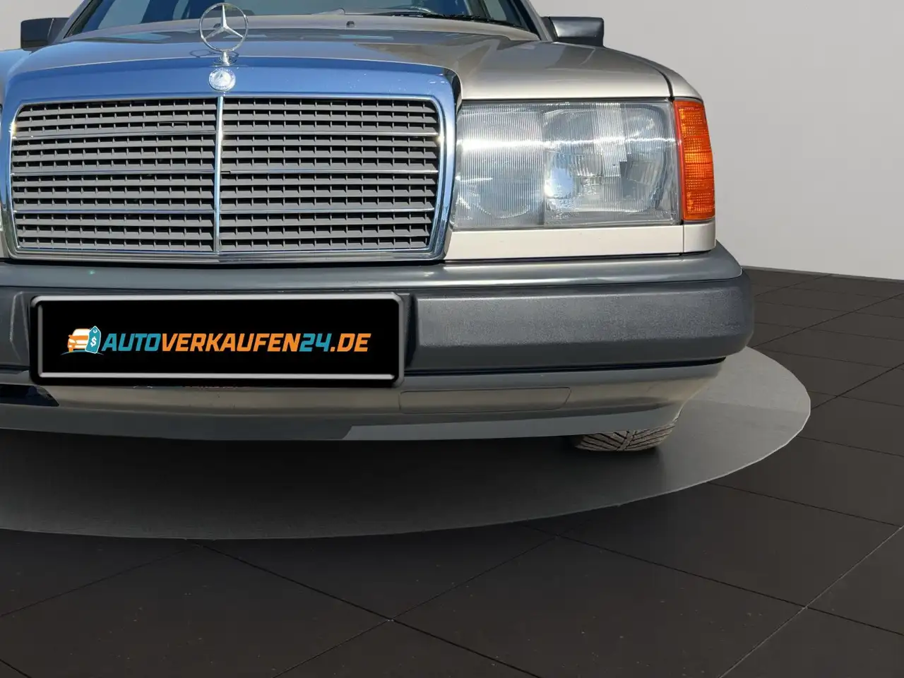 Mercedes-Benz E 230 W124 Aut. SSD ZENTRAL. 8-FACH HU:07/28, foto 12