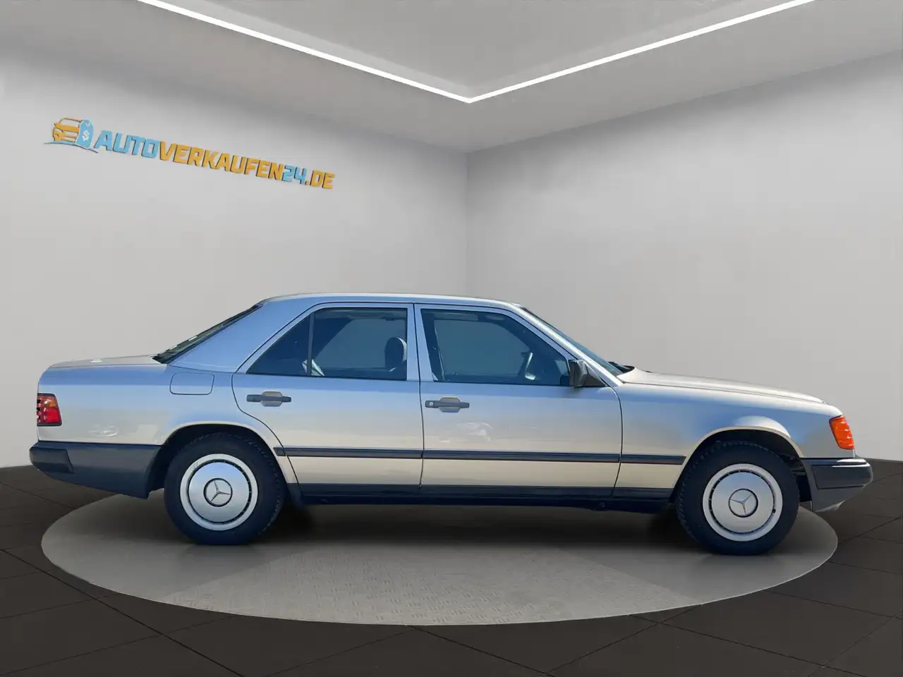 Mercedes-Benz E 230 W124 Aut. SSD ZENTRAL. 8-FACH HU:07/28, foto 8