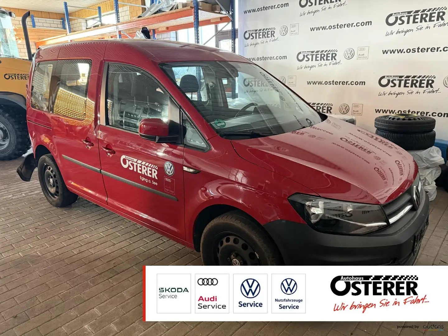 Volkswagen Caddy 1.4 TSI Trendline 7 Sitze Einparkhilfe Klimaautoma Rot - 1