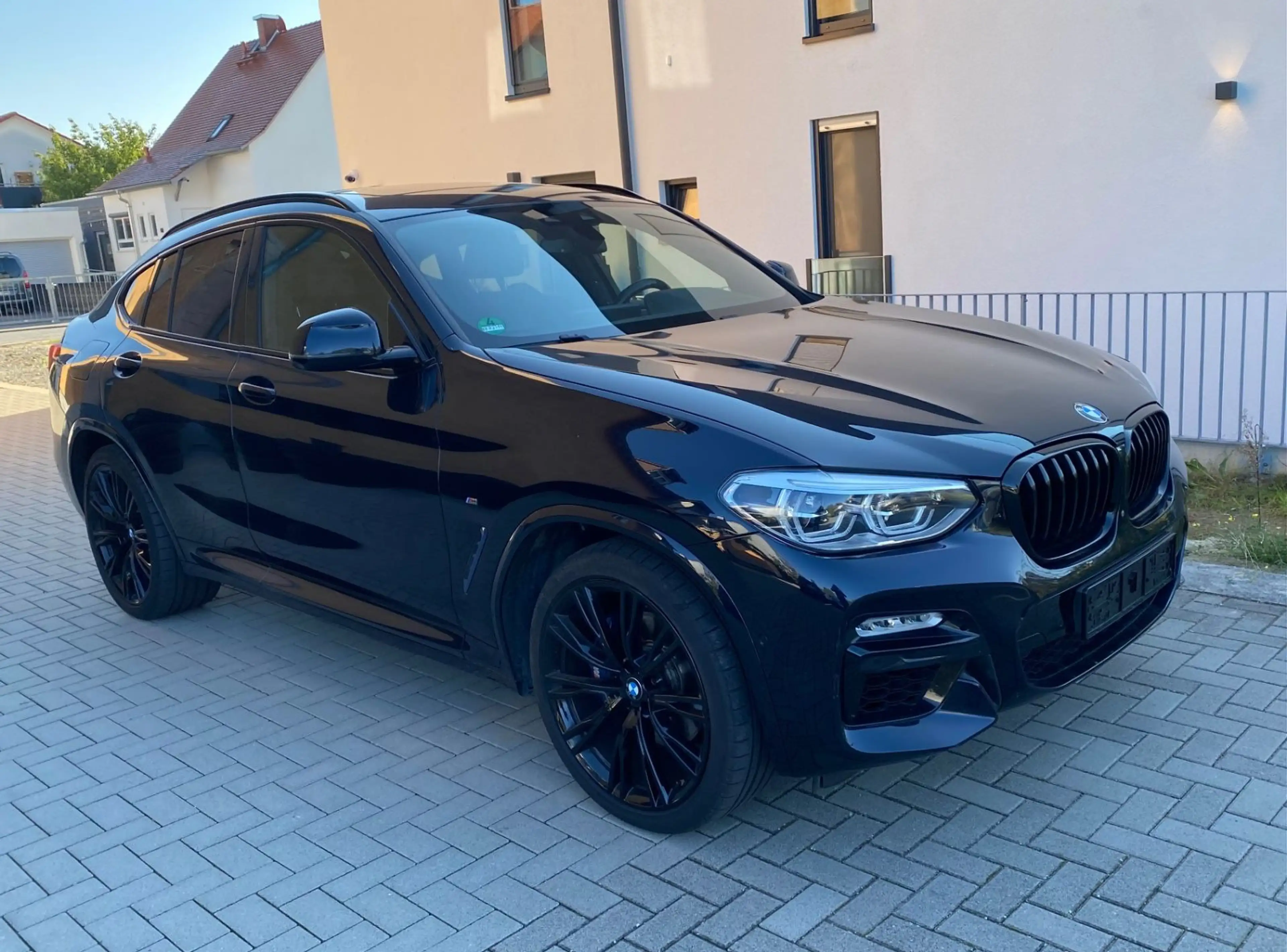 BMW X4 M d Head-Up Pano 360°-Kamera LED