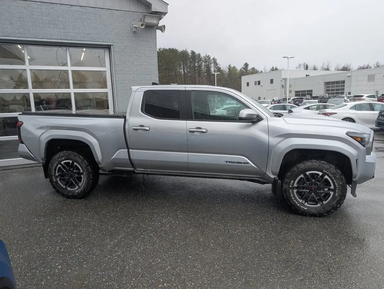 Toyota Tacoma снимка Toyota Tacoma