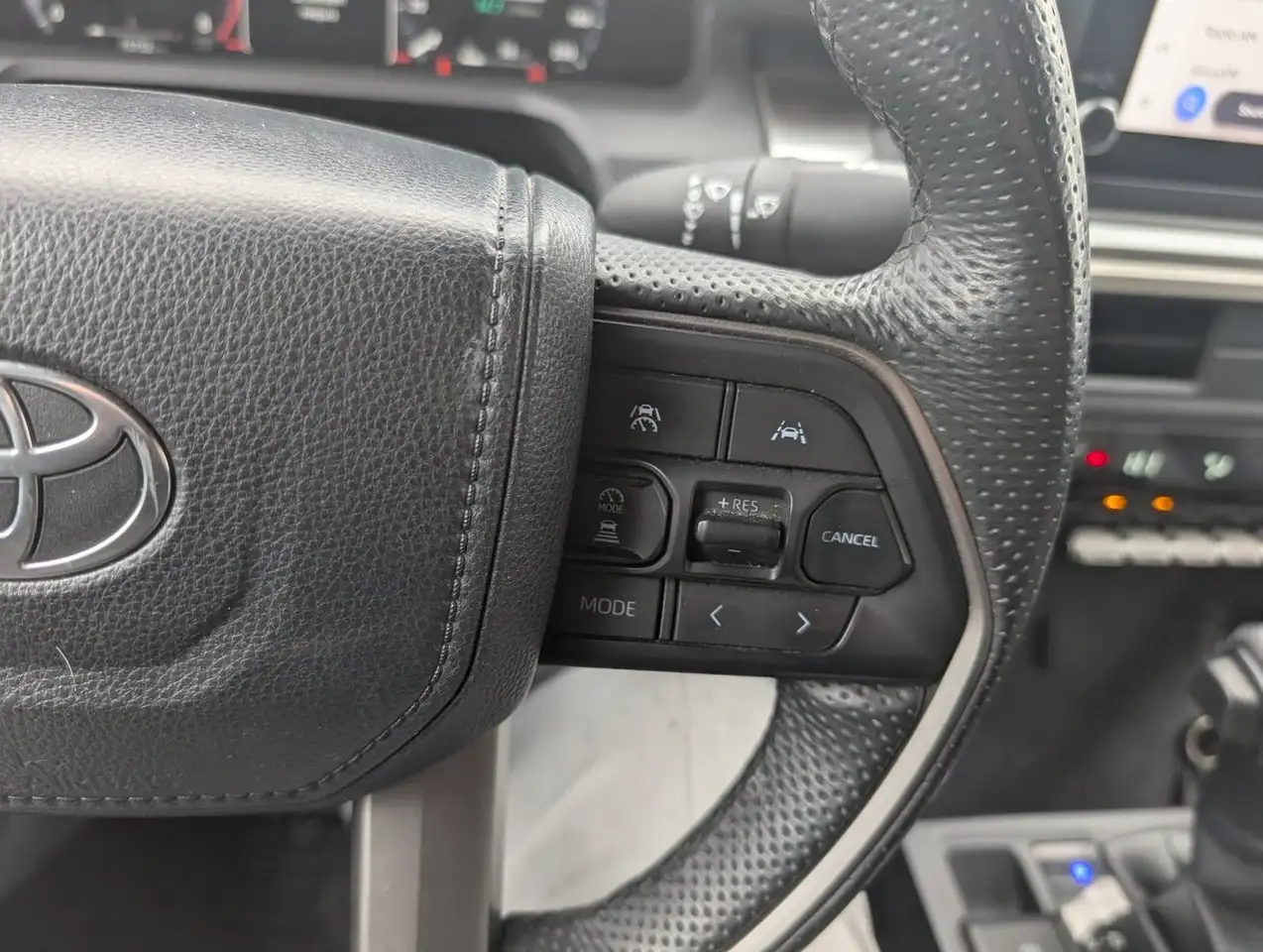 Toyota Tacoma снимка Toyota Tacoma
