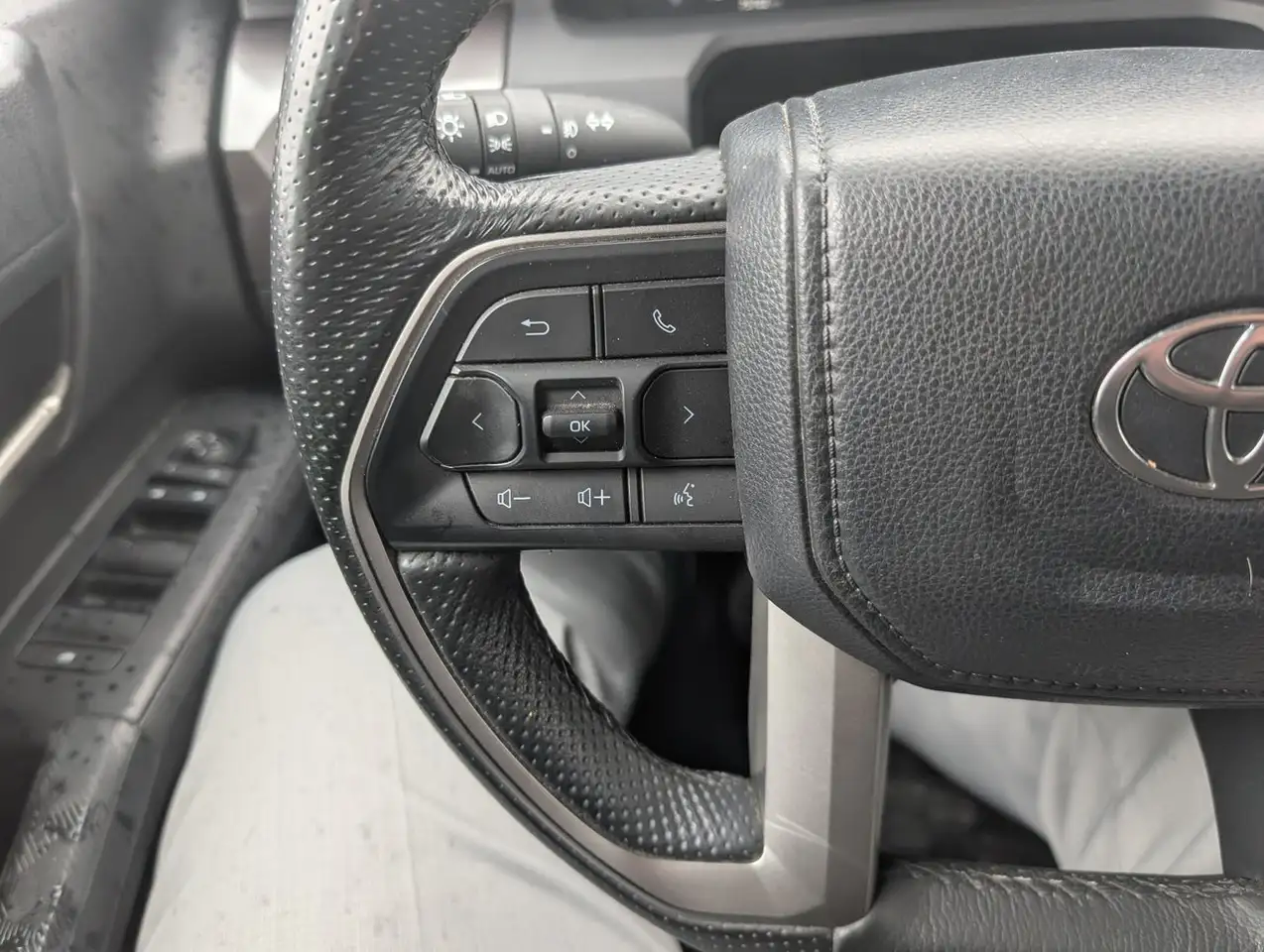 Toyota Tacoma снимка Toyota Tacoma